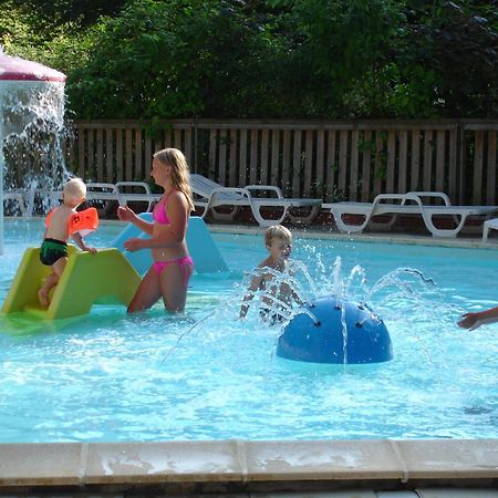 Camping Le Val De Trie Béhen Zewnętrze zdjęcie