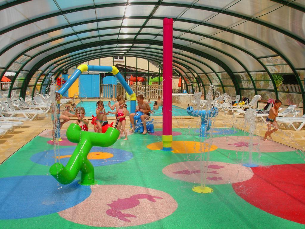 Camping Le Val De Trie Béhen Zewnętrze zdjęcie