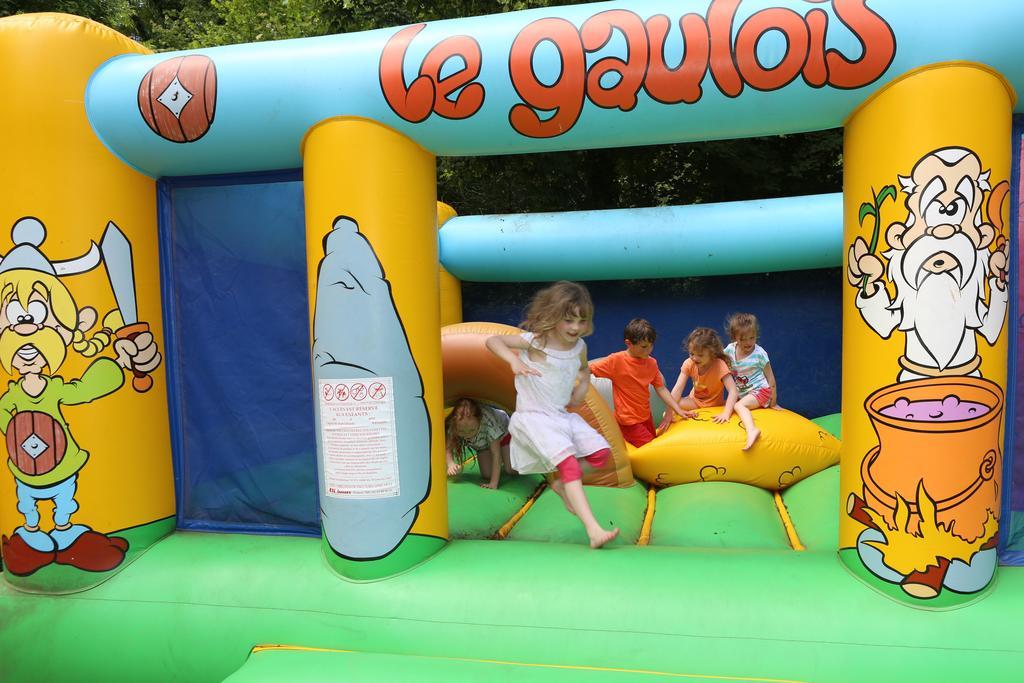 Camping Le Val De Trie Béhen Zewnętrze zdjęcie