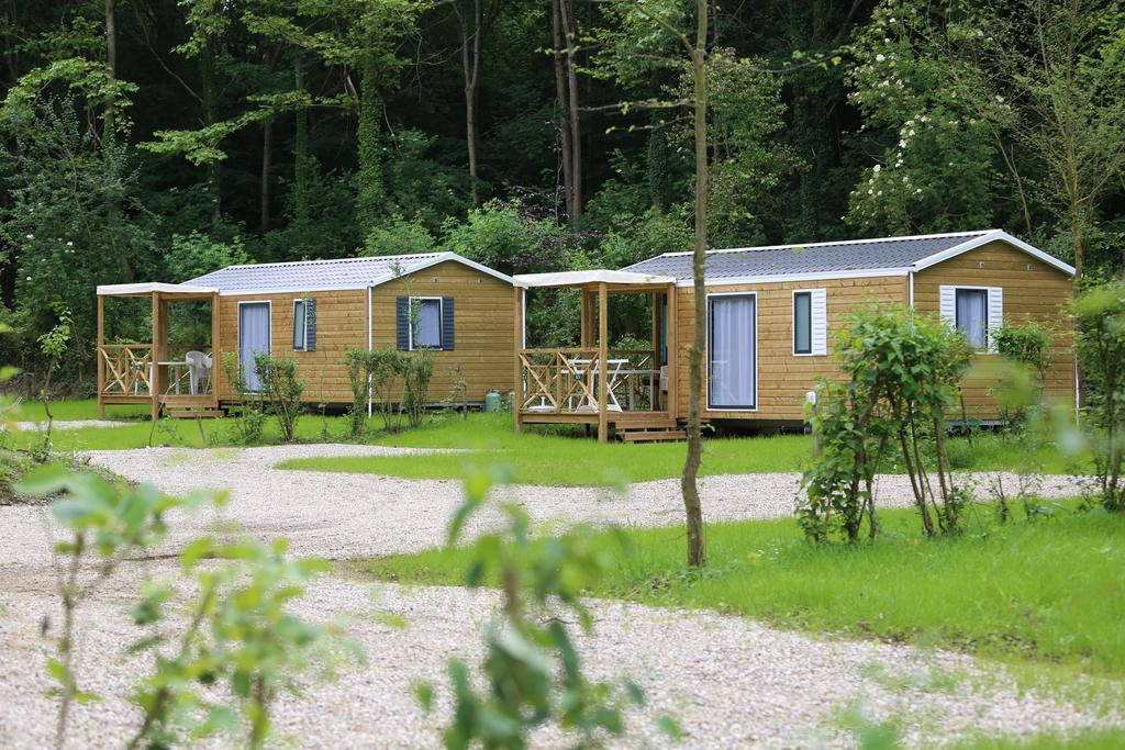 Camping Le Val De Trie Béhen Zewnętrze zdjęcie